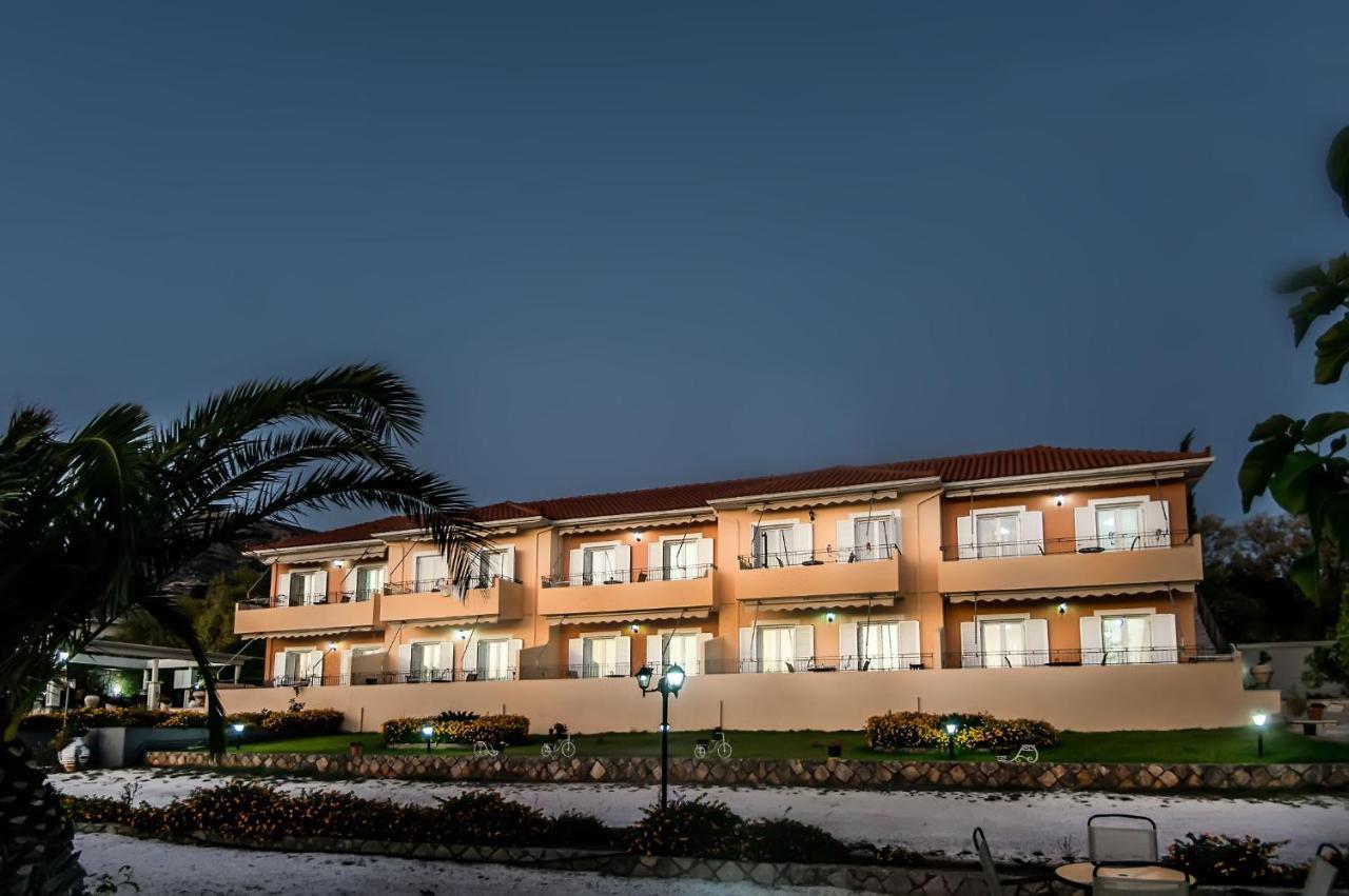Aristotelis Apartments Razáta Exterior foto